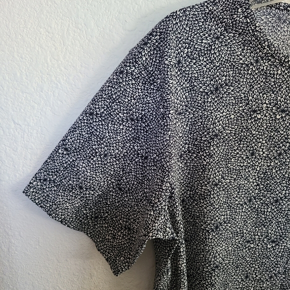 Lululemon Good to Go Tee in Plush Petal - Picture 7 of 8